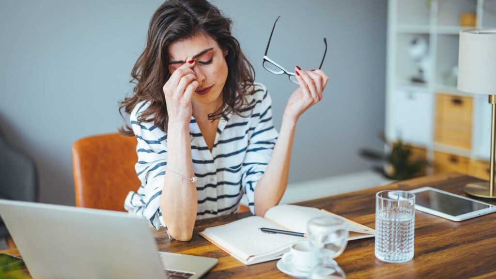 Autogestión o gestión profesional: ¿qué conviene más?