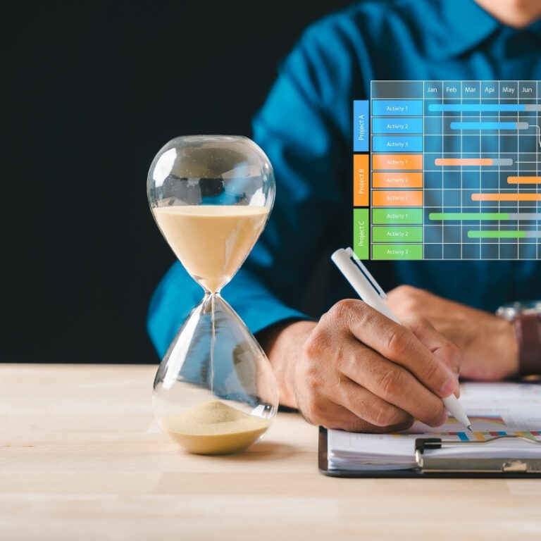 Planificación de estrategias de inversión inmobiliaria con análisis de tiempos, gráficos y proyección de resultados.