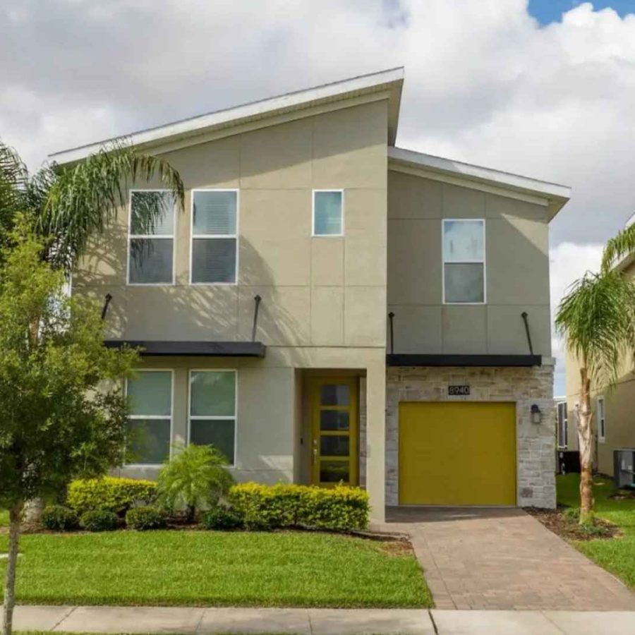 Inmueble de alquiler vacacional en Florida que requiere una póliza de seguro especializada para propietarios.